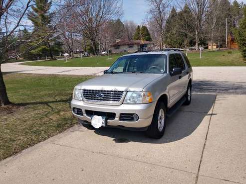 Ford Explorer XLT for sale in Hubertus, WI