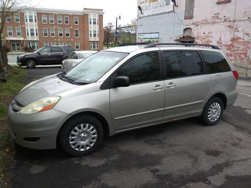 2006 Toyota sienna for sale in Buffalo, NY