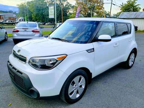 2015 KIA SOUL 1-OWNER GAS SAVER 3 MONTH WARRANTY - cars & for sale in Fredericksburg, VA