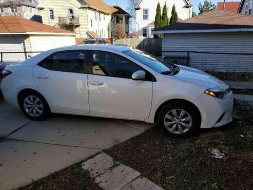 Toyota Corolla 2014 - cars & trucks - by owner - vehicle automotive... for sale in milwaukee, WI