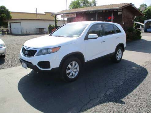 2011 KIA SORENTO LX - - by dealer - vehicle automotive for sale in Gridley, CA