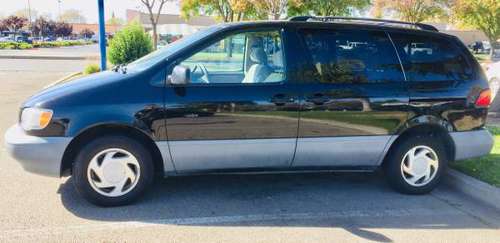 1999 Toyota Sienna for sale in Tracy, CA