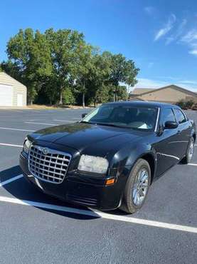 2008 Chrysler 300 - cars & trucks - by dealer - vehicle automotive... for sale in Greenbrier, AR