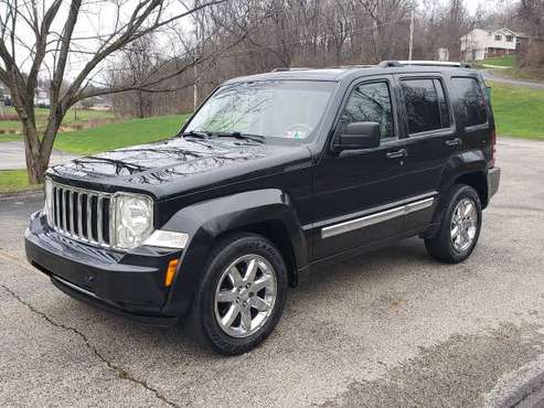 2010 JEEP LIBERTY LIMITED 4X4 - cars & trucks - by owner - vehicle... for sale in Washington, PA
