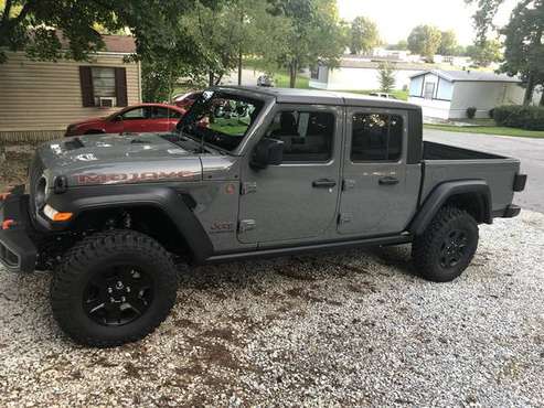 2020 Jeep Gladiator Mojave - cars & trucks - by owner - vehicle... for sale in Auburn, AL