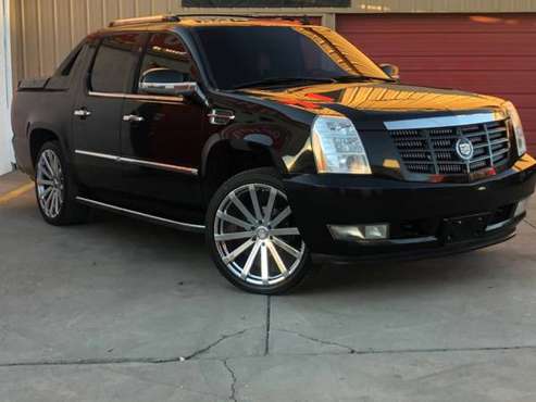 2007 CADILLAC ESCALADE EXT - cars & trucks - by dealer - vehicle... for sale in Denver , CO