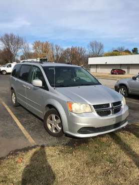 Silver Dodge Grand Caravsn - cars & trucks - by owner - vehicle... for sale in Springdale, AR
