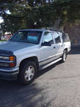 1997 CHEV SUBURBAN 4WD K1500 for sale in North Highlands, CA