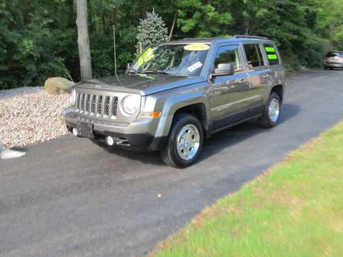 *** 2014 JEEP PATRIOT SPORT *** - cars & trucks - by dealer -... for sale in GREECE, NY