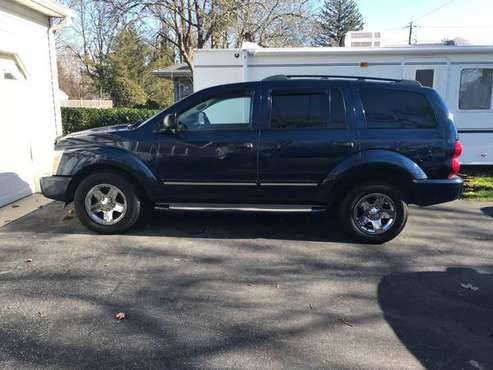 2004 DODGE DURANGO - cars & trucks - by owner - vehicle automotive... for sale in South Jamesport, NY