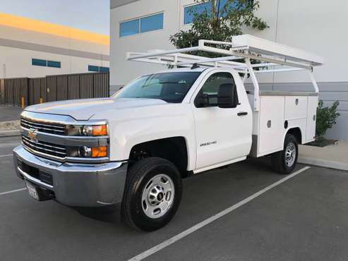 2017 Chevy 2500hd with harbor utility bed like new low miles for sale in Ontario, CA