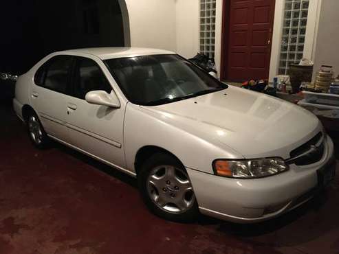 2000 Nissan Altima GXE - cars & trucks - by owner - vehicle... for sale in Gleneden Beach, OR