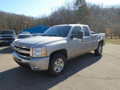 2008 Chevrolet Silverado 1500 LT1 4WD 4dr Extended Cab 6 5 ft SB for sale in Kalamazoo, MI