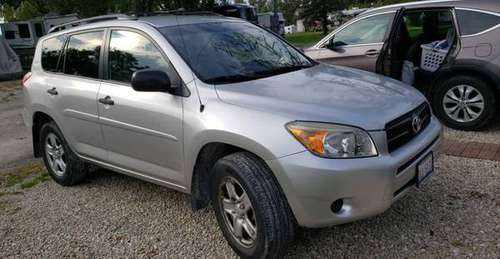 2007 Toyota Rav4 - w/3rd Row and LOW MILES(90k) for sale in Grayslake, IL