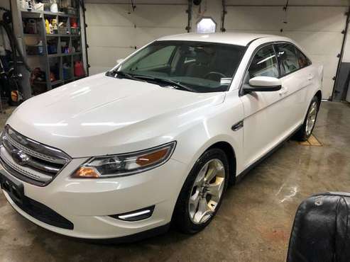 2010 FORD TAURUS - cars & trucks - by dealer - vehicle automotive sale for sale in POTSDAM, NY