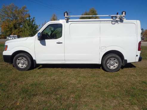 2016 NISSAN NV2500HD CARGO 5.6L V8 76,561 MILES *FINANCING* - cars &... for sale in Rushville, IN