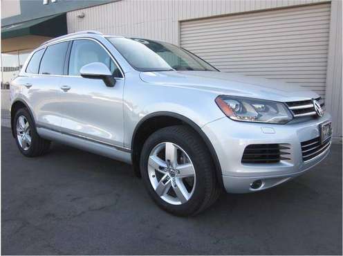 2011 Volkswagen Touareg TDI Lux, Diesel, 1 Owner, Clean Carfax, Immac for sale in Fresno, WA