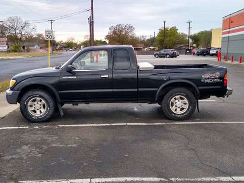 1999 Toyota Tacoma - cars & trucks - by owner - vehicle automotive... for sale in Three Rivers, TX