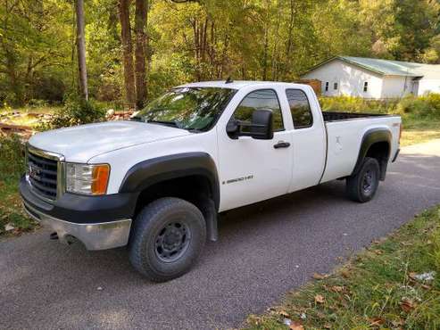 2007 GMC Sierra 3500 4WD automatic for sale in Parkersburg , WV