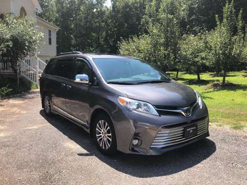 TOYOTA SIENNA XLE PREMIUM for sale in Boiling Springs, SC