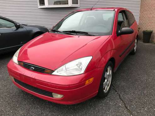 Ford Focus ZX3 Hatchback - cars & trucks - by owner - vehicle... for sale in Baltimore, District Of Columbia