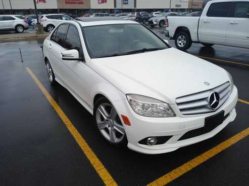 2010 Mercedes Benz c300 sport package 4 matic AWD for sale in Rochester, MI