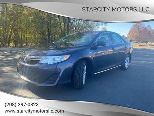 2014 tOYOTA CAMRY Hybrid **Clean** Great Deal** - cars & trucks - by... for sale in Garden City, ID
