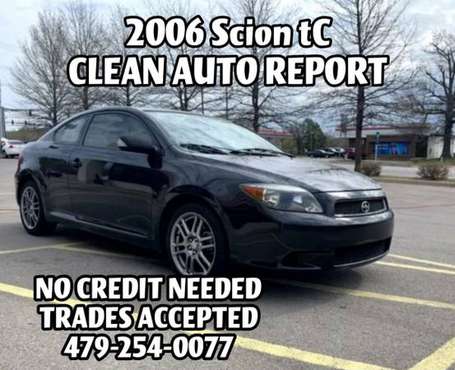 3 OWNERS CLEAN AUTO REPORT! - - by dealer - vehicle for sale in Bentonville, MO