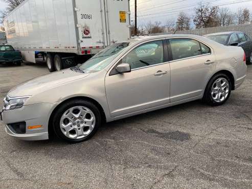 2010 FORD FUSION RUNS EXCELLENT!! - cars & trucks - by owner -... for sale in Iselin, NJ
