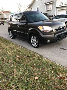 2010 Kia Soul for sell - cars & trucks - by owner - vehicle... for sale in Fort Wayne, IN