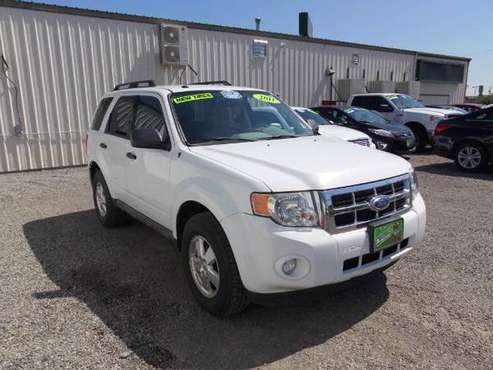 2011 Ford Escape XLT 4WD - cars & trucks - by dealer - vehicle... for sale in Spokane Valley, WA
