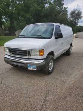2005 Ford E-350 van for sale in South Lebanon, OH