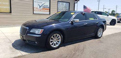 LIMITED 300!! 2012 Chrysler 300 4dr Sdn V6 Limited RWD for sale in Chesaning, MI