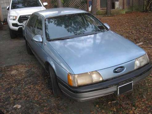Ford Taurus - cars & trucks - by owner - vehicle automotive sale for sale in Fayetteville, NC