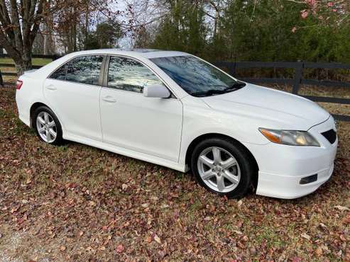 2008 Toyota Camry SE (6 cylinder) - cars & trucks - by owner -... for sale in Columbia , TN
