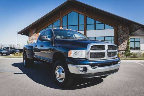 *** 2005 Dodge Ram 3500 * CLEAN Carfax * *** - cars & trucks - by... for sale in Troy, MO