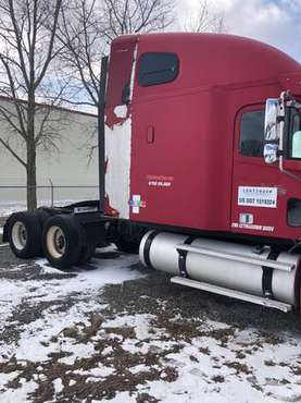 Freightliner Columbia for sale in Monee, IL