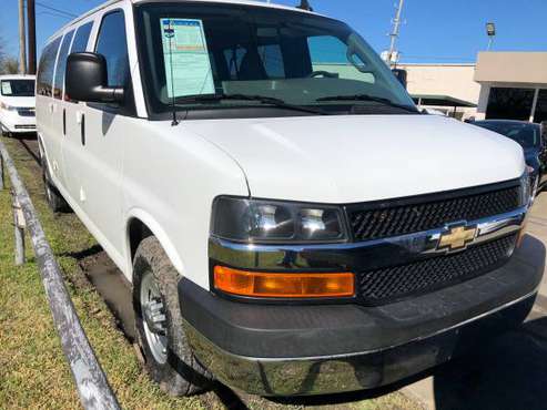 2017 CHEVY EXPRESS VAN 15 PASSENGER 6.0L 2895DN - cars & trucks - by... for sale in Houston, TX