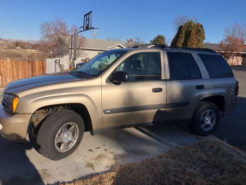 2004 Chevy Trailblazer - cars & trucks - by owner - vehicle... for sale in Selah, WA