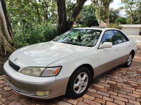 Lexus es300 reliable and drives amazing - cars & trucks - by owner -... for sale in Bradenton, FL