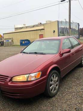 Toyota Camry for sale in Woodburn, OR