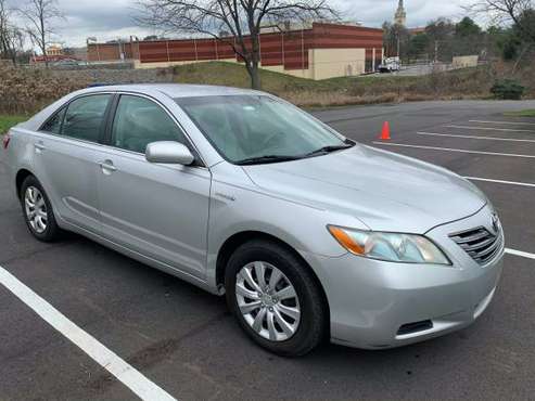 2009 Toyota Camry Hybrid - cars & trucks - by owner - vehicle... for sale in Pittsburgh, PA