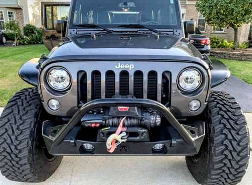 2017 Jeep Wrangler Unlimited Rubicon 4×4 (Only 14k Miles) - cars &... for sale in Loves Park, IL