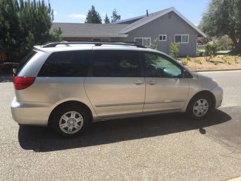 2004 Toyota Sienna LE for sale in Thousand Oaks, CA