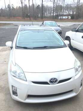 2011 Toyota Prius - cars & trucks - by owner - vehicle automotive sale for sale in Greensboro, NC