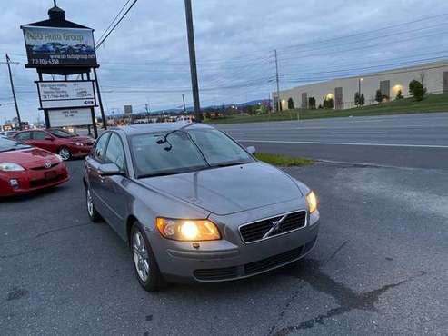 2006 Volvo S40 - cars & trucks - by dealer - vehicle automotive sale for sale in Carlisle, PA