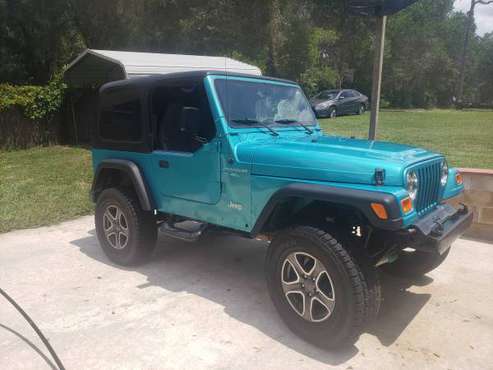 1997 jeep wrangler - cars & trucks - by owner - vehicle automotive... for sale in Lake Geneva, FL