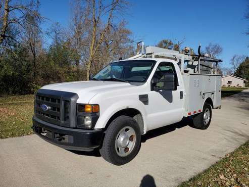 2008 Ford F350 Super Duty Utility Truck - cars & trucks - by dealer... for sale in Kansasville, WI