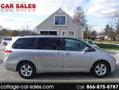 2012 Toyota Sienna LE FWD 8-Passenger V6 - cars & trucks - by dealer... for sale in Pewee Valley, KY