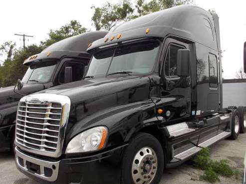 2015 Freightliner Cascadia - cars & trucks - by dealer - vehicle... for sale in Plant City, FL